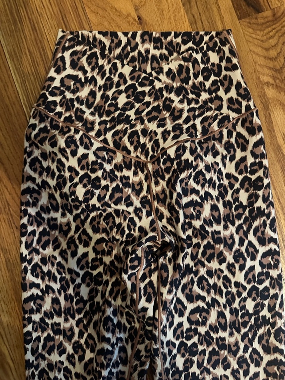 Offline by Aerie Crossover Real Me 7/8 Length Leopard Cheetah Leggings Small S